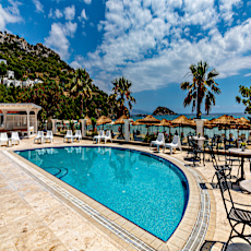 Palm Bay Beach Hotel